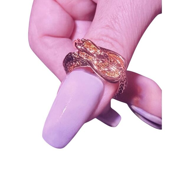 NWT 1pc Bold & Gorgeous Golden Dragon Shaped Ring With Adjustable Open End  ***I - Picture 2 of 6